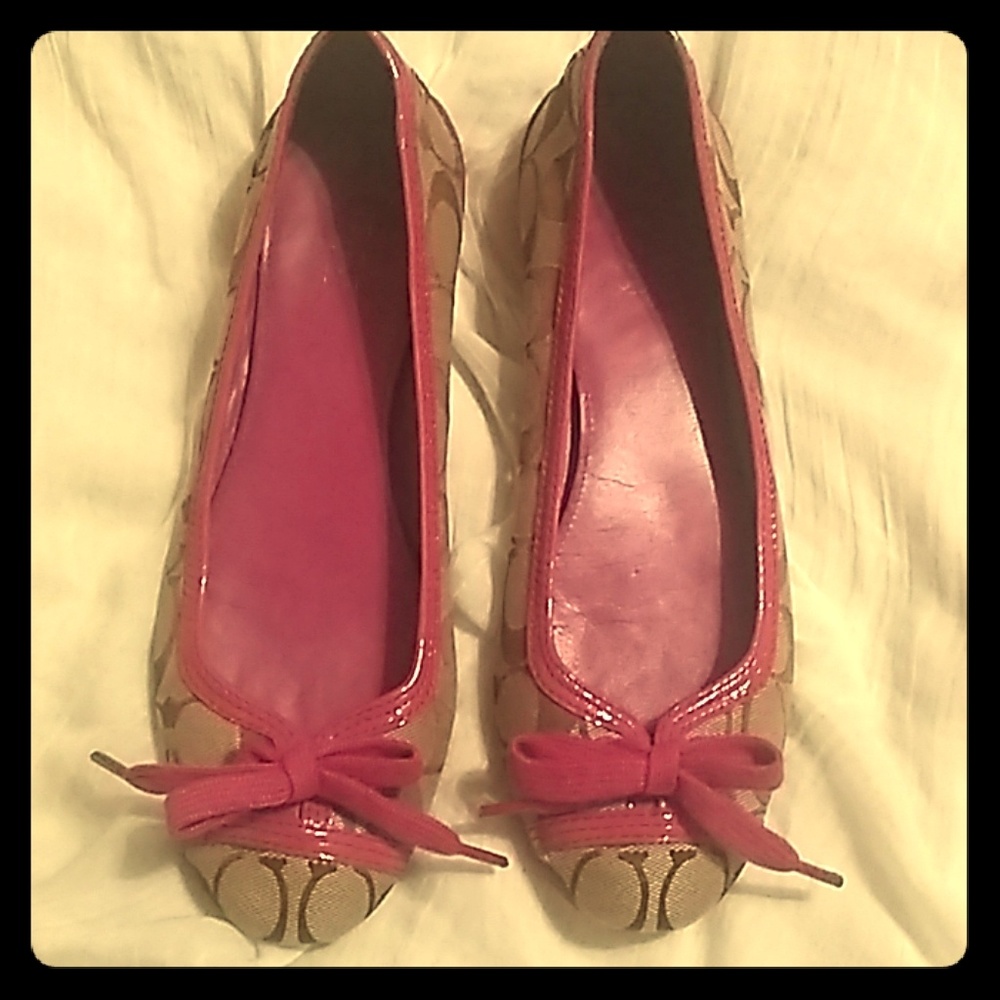 Coach Signature Flats